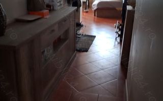 Apartament 3 camere, 84 mp, la un preț foarte bun – nu rata ocazia! - Poză 6