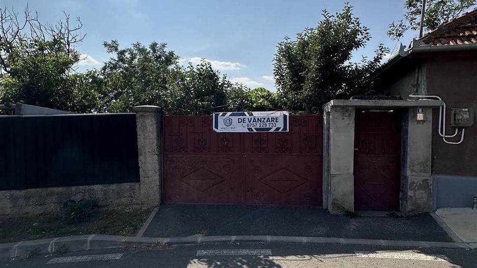 CASA DE VANZARE EPISCOPIA Str. Dealului 732 MP - Poză 6