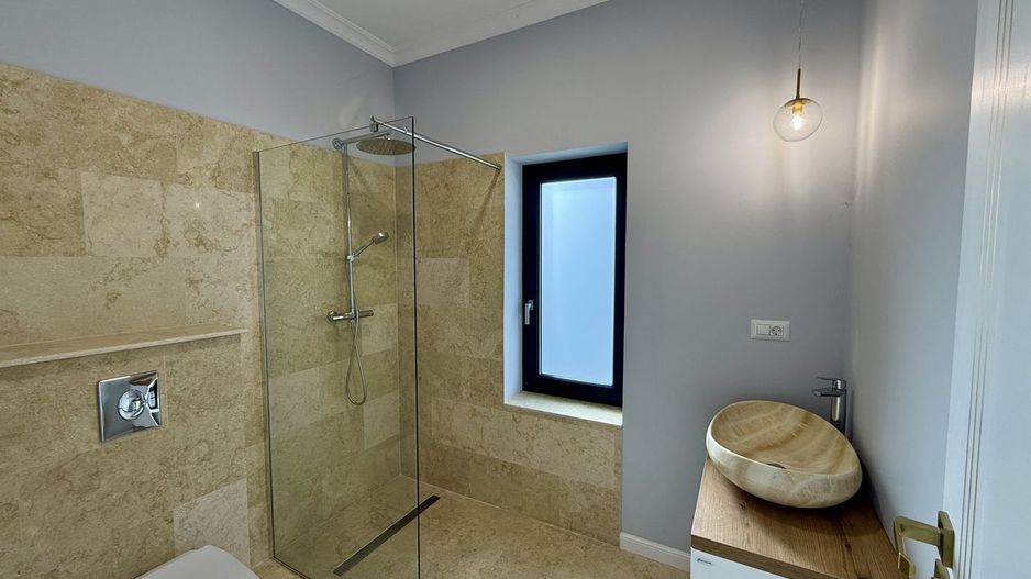 Casa zona Selgros - Poză 6