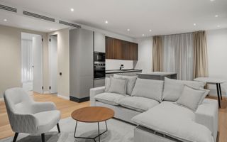 Închiriere Apartament Unic 3 Camere în Zona Primăverii - Poză 1