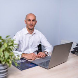 Rasinar Ionel - Golden Real Estate