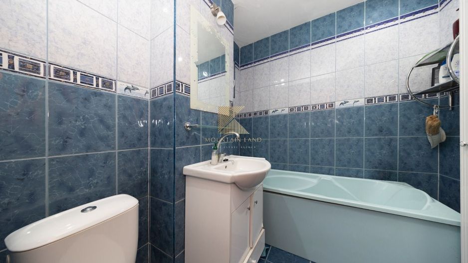 Apartament 3 camere, vedere superbă, Răcădău, str. Carpenului - Poză 14