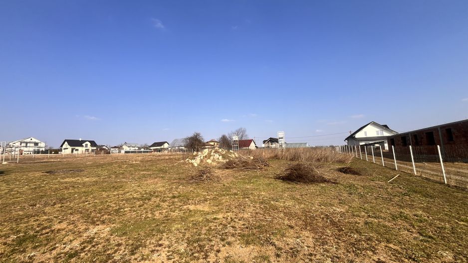 Teren Intravilan de Vânzare 40Ari | Suceava/Salcea  I 5000Euro/Ar +TVA - Poză 3