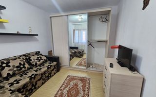 Apartament 3 camere, etaj 2, Zona Auchan Gavana - Poză 1