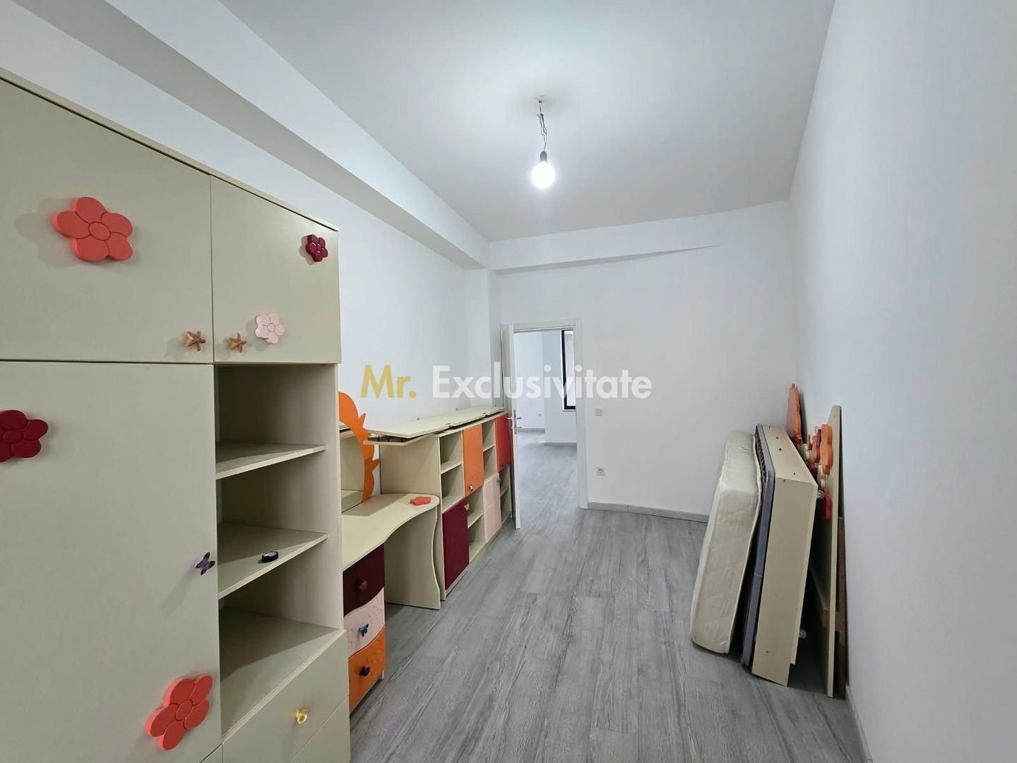 De vânzare apartament 3 camere, centru Satu Mare - Poză 5