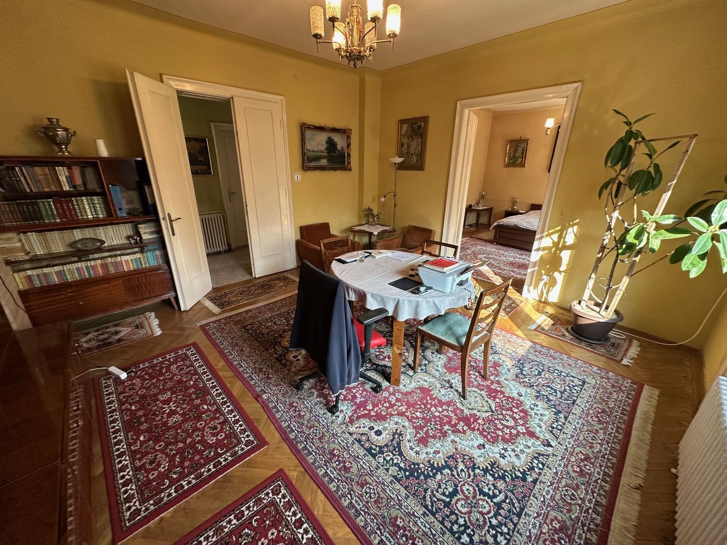 Casa in zona CENTRALA -  Take Ionescu - Poză 24