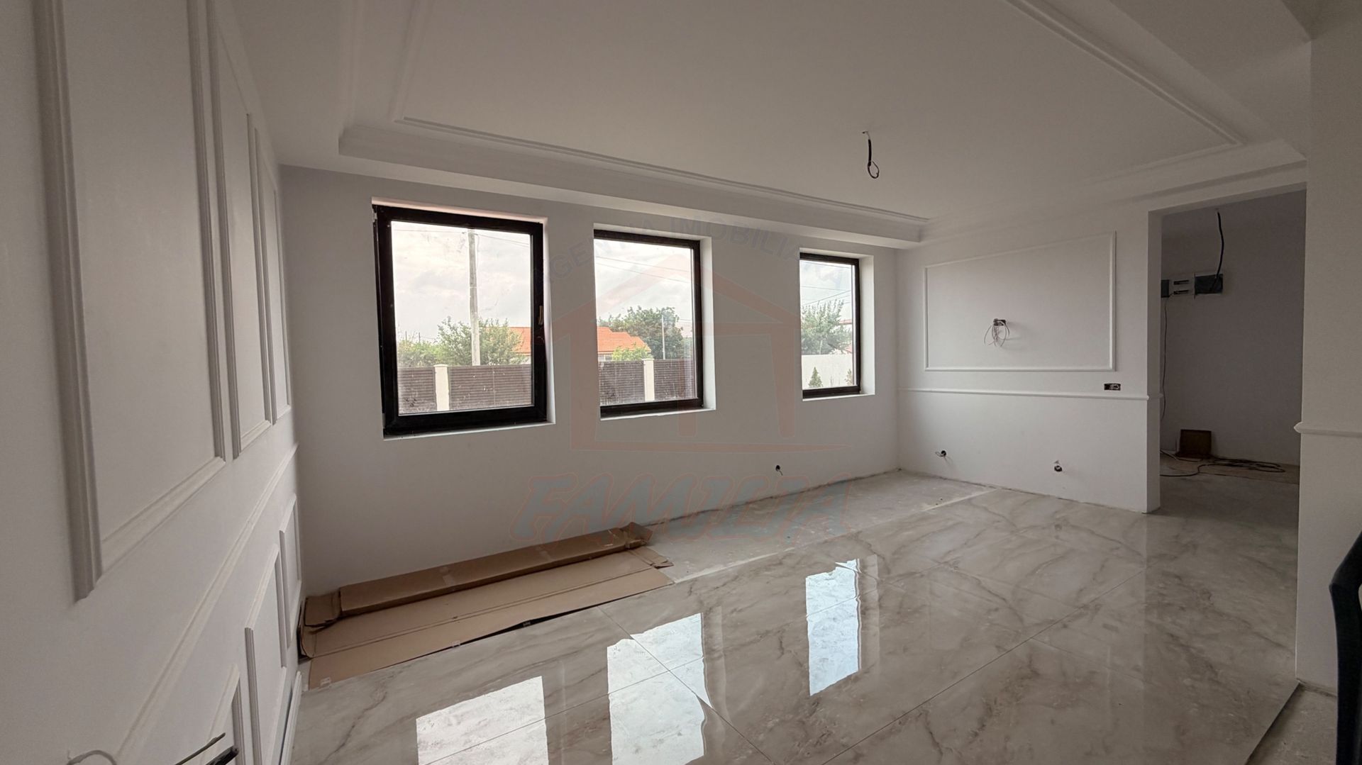 De vanzare casa la intrare in Vanatori, 165.000€ - Poză 2