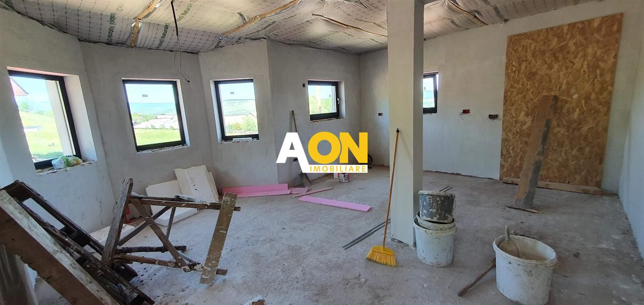 Casa semifinisata 4 camere garaj 650 mp teren, langa padure, Micesti - Poză 4