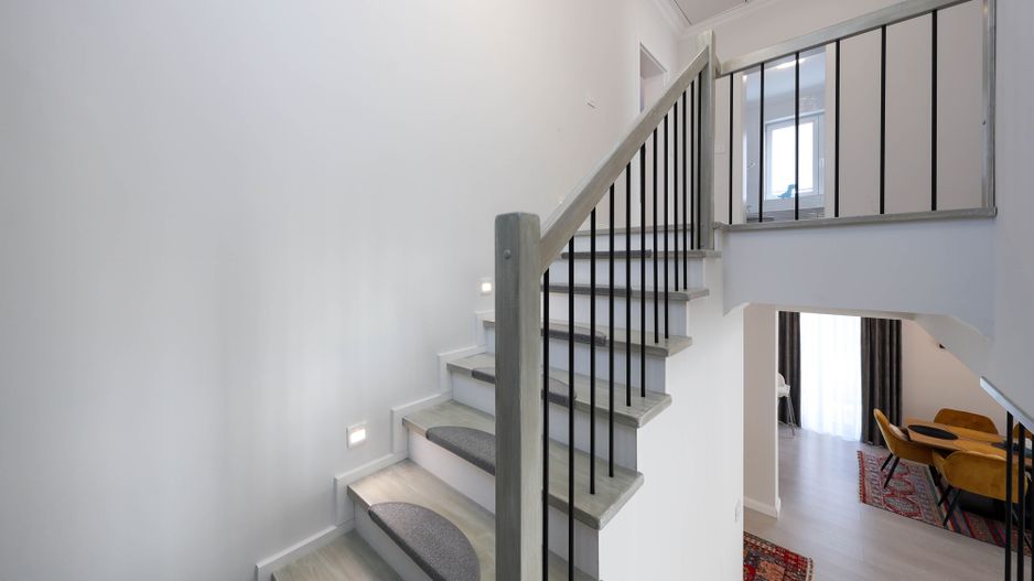 Casă ideală pentru familie în Brașov, Bunloc – spațioasă, luminoasă, priveliște - Poză 25