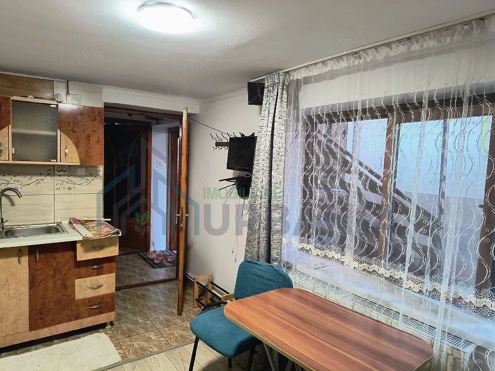 Garsonieră de închiriat în Galata, la 100 m de Pizzeria Rospeto - Poză 4