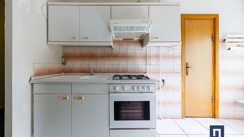 Apartament 4 camere cu garaj, etaj 1 - 91 mp, Zona Odobescu, Comision 0 - Poză 13