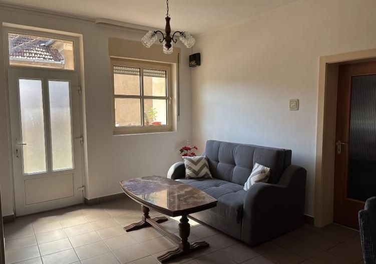 Agenția imobiliara BRASADAS vinde casa in zona CENTRALA. - Poză 6