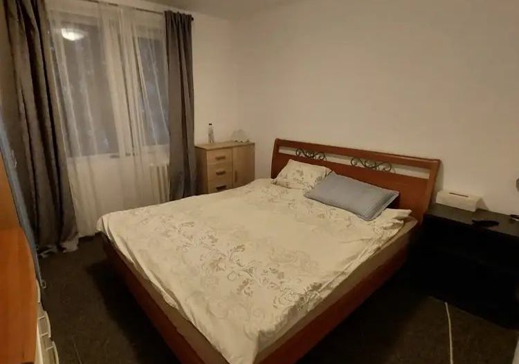 De vanzare apartament 2 camere Crangasi - Poză 3