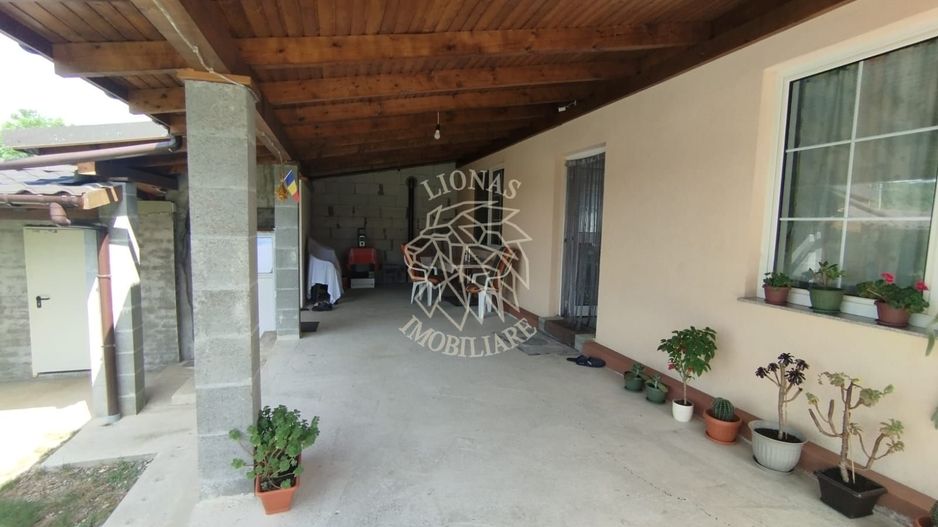 Casa 6 camere 205 mp-teren 14 ari-garaj, anexa, baci-Unirea - Poză 4