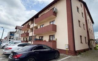 Apartament 3 camere | 74 mp | 2 băi | 2 balcoane | Calea Cisnădiei - Poză 1