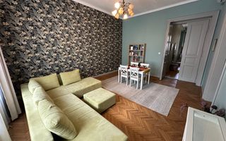 Spatiu de birouri in cladire istorica - Poză 6