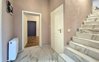 Spatiu de birouri la casă - 110 mp