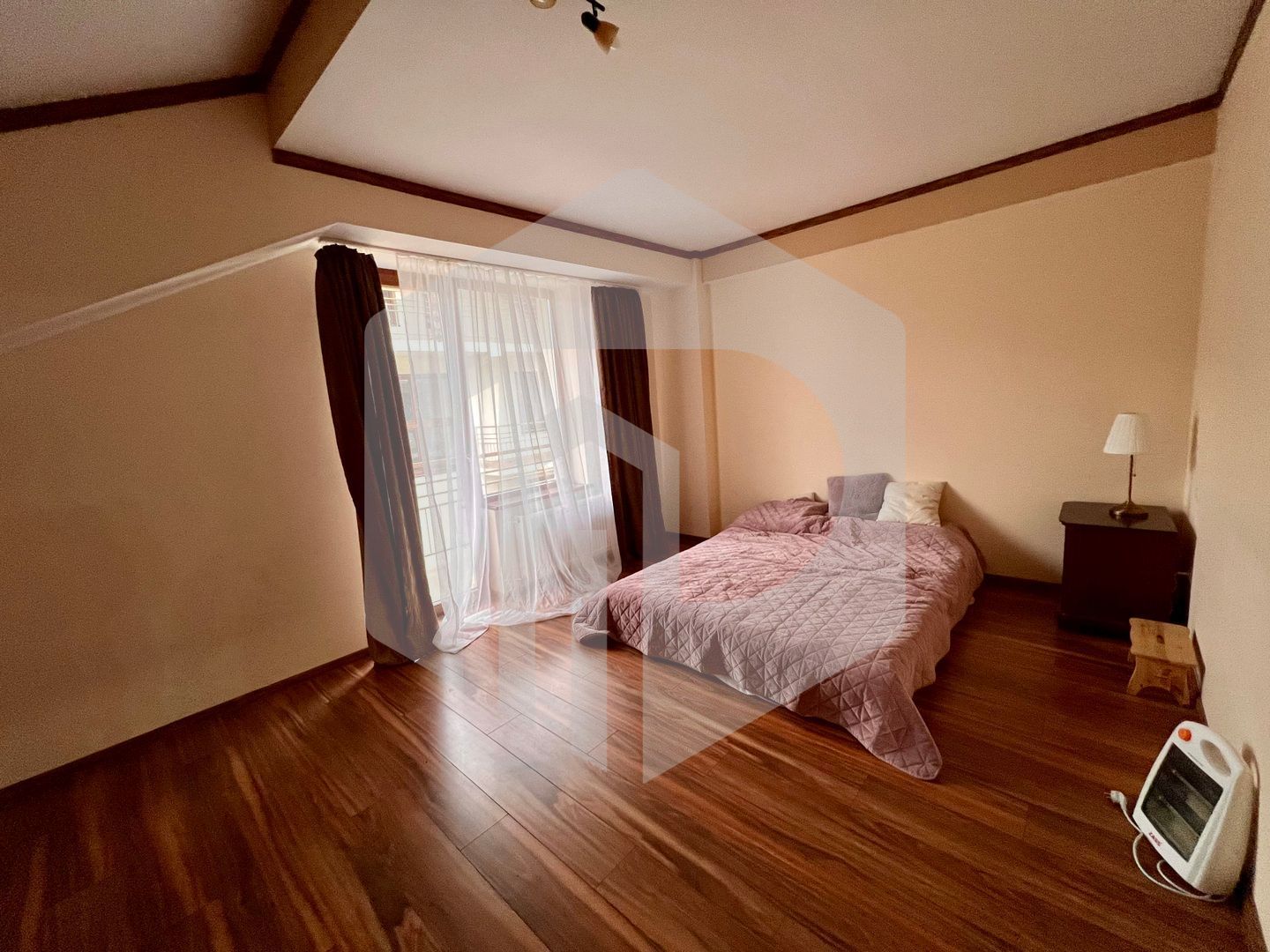 Apartament|4 camere | zona Calea Dumbravii | Lift | Parcare subterana - Poză 7