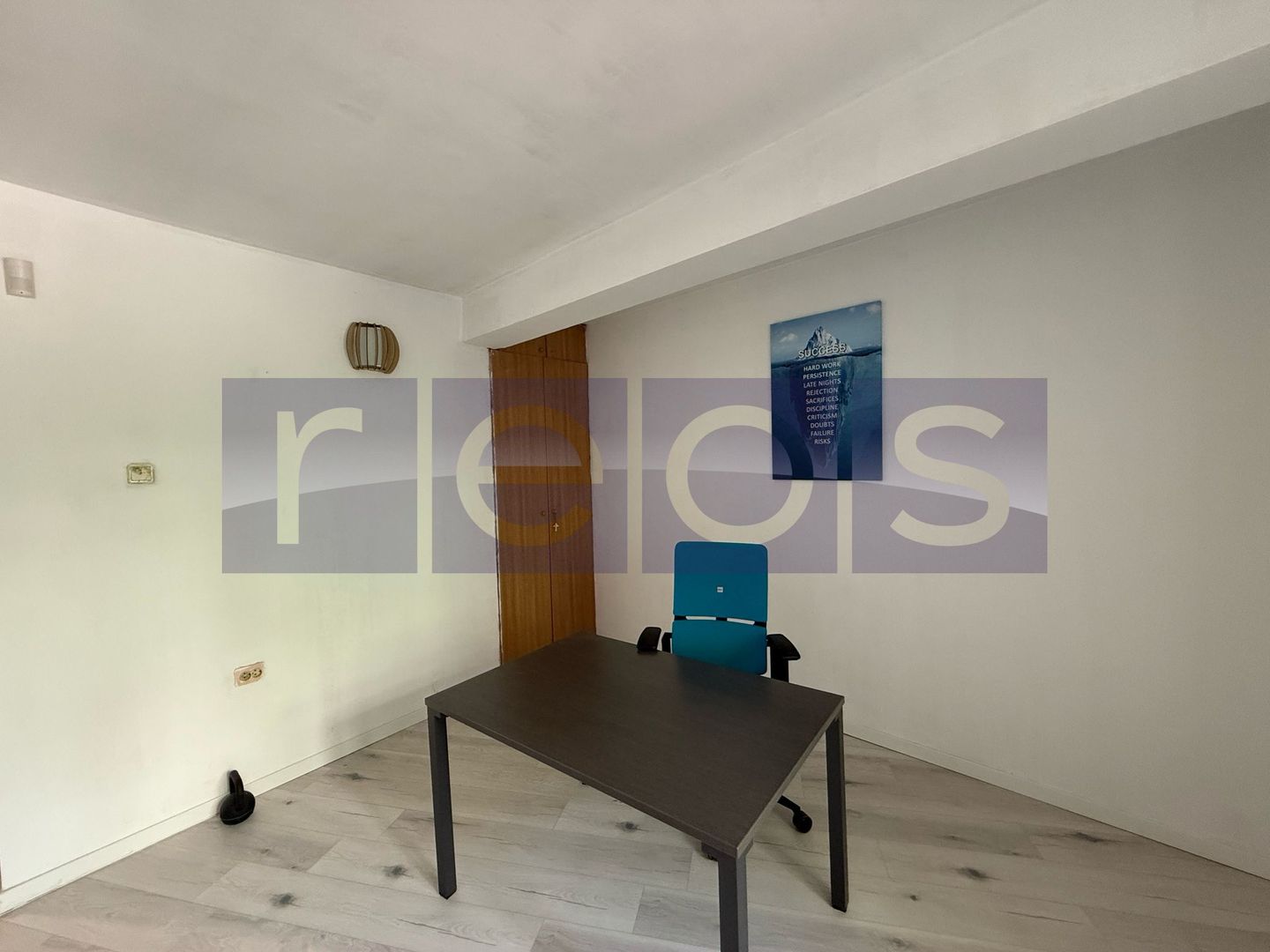 VANZARE VILA 6 CAMERE | EROII REVOLUTIEI | CURTE | 2 LOCURI DE PARCARE - Poză 17