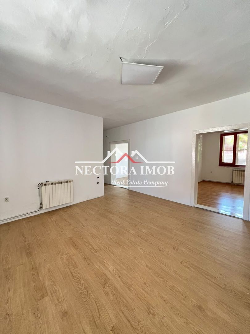 NECTORA IMOB-Casa 4 camere, 3 garaje, 200 mp,Str. C-tin Tanase,Central - Poză 7