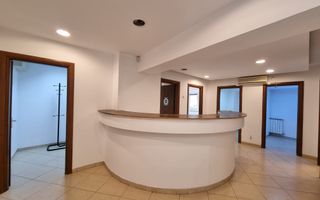 VANZARE SPATIU COMERCIAL | 15 CAMERE | ZONA UNIRII - Poză 3