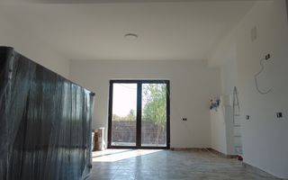 Spatii generoase cazare muncitori sau seniori- zona cu acces rapid - Poză 9