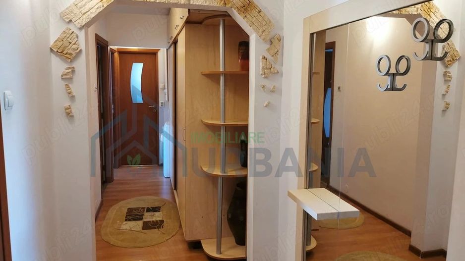 Închiriez Apartament cu 3 camere zona piața CUG - Poză 3