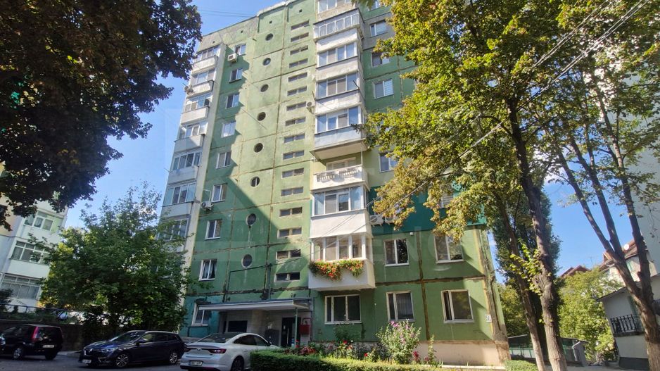 Chirie, apartament, 3 camere, Strada Calea Ieşilor, Sculeni - Poză 15