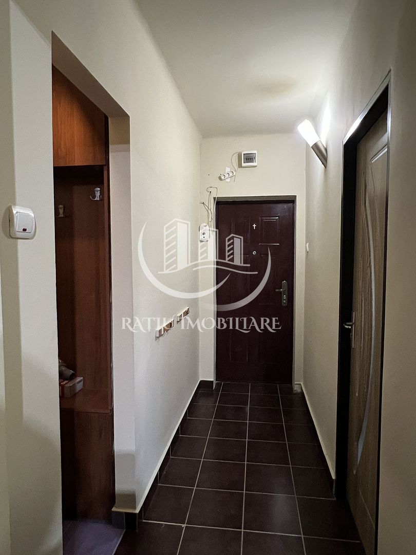 Apartament cu 3 camere | Etaj 2 | Centru Civic | Oradea - Poză 12
