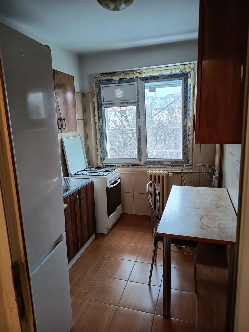 Apartament cu doua camere de vanzare, bd. Brancoveanu, 88.900€ negociabil - Poză 7