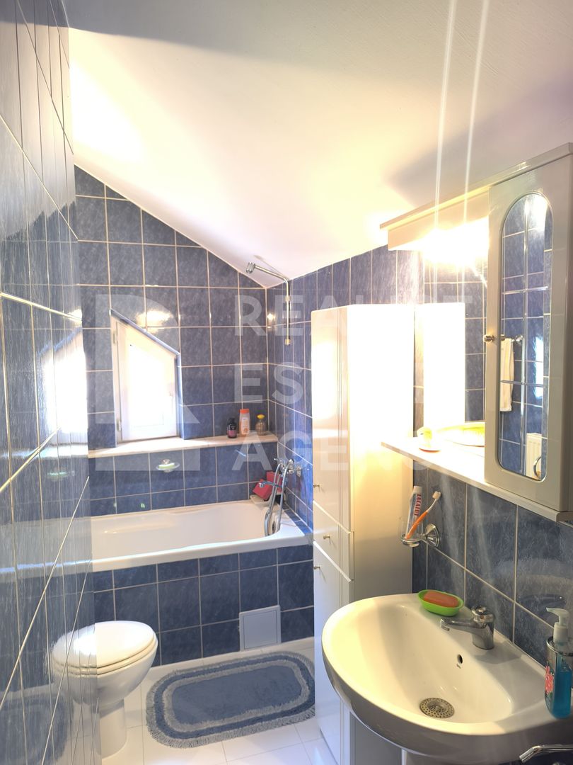 Casă de vânzare în Bran – la 1,5 km de Castelul Bran - Poză 9