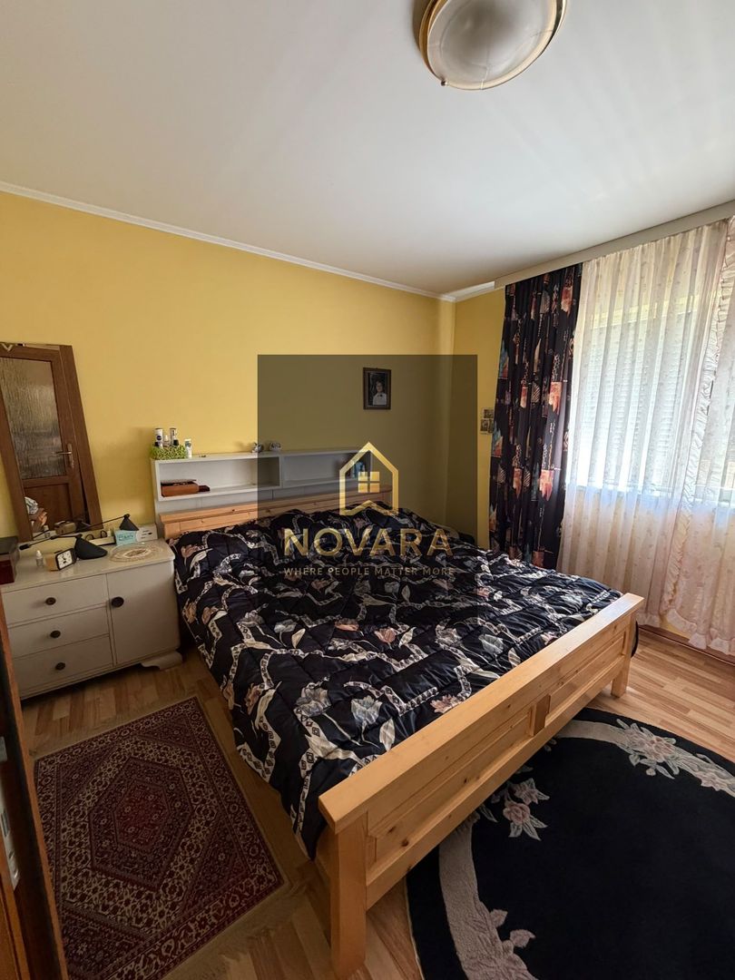 2 case dintre care una cu garaj in Baile 1 Mai - Poză 6