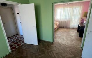 Apartament 3 camere - zona Centrul Civic