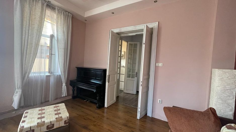 Apratament in vilă interbelică Unirii / Piața Regina Maria - Poză 2