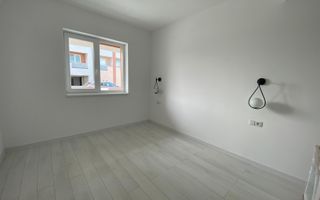 Apartament 3 camere, bloc nou, Calea Surii Mici-Zona de Vest - Poză 5