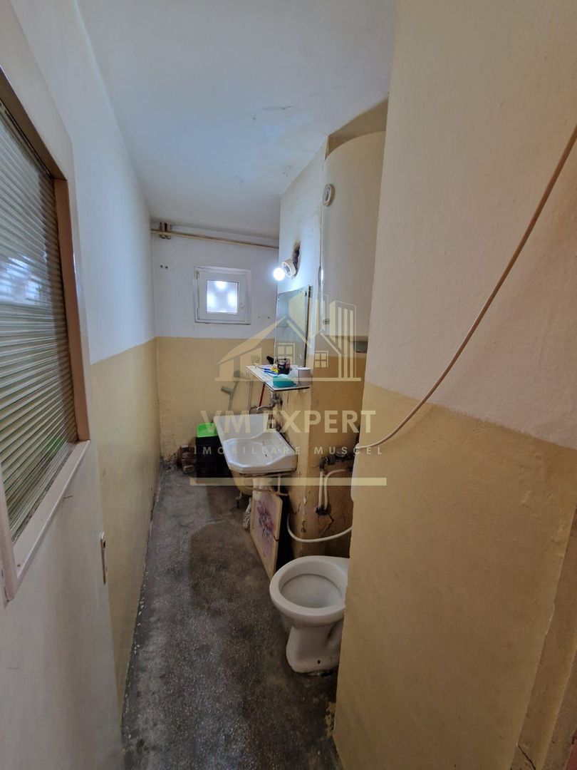 APARTAMENT 2 CAMERE, ETAJ 2, CAMPULUNG, ZONA VISOI - Poză 3