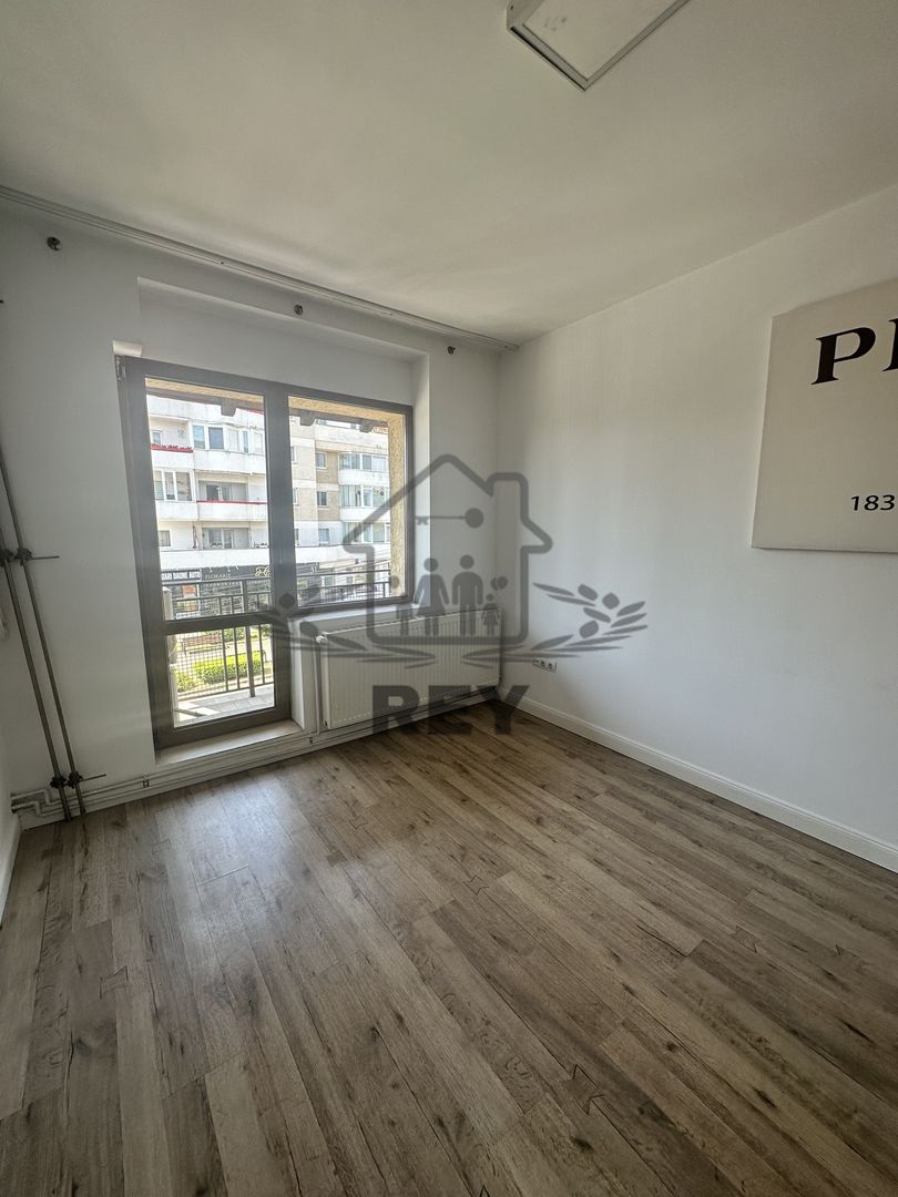 Spațiu birou/locuință– Bd. Victoriei- Parcul Sub Arini - Poză 14