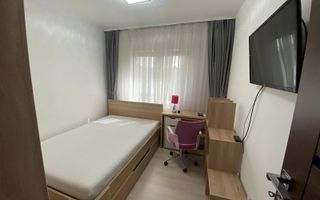 De închiriat – Apartament modern cu 3 camere | Zona Centrală | Str. General Magh - Poză 3