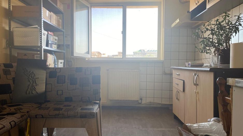 Luminos! Vanzare apartament cu 2 camere, Targoviste - Micro 11 - Poză 8