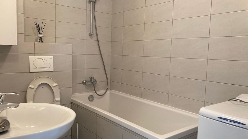 Apartament - strada Nuferilor - Poză 2
