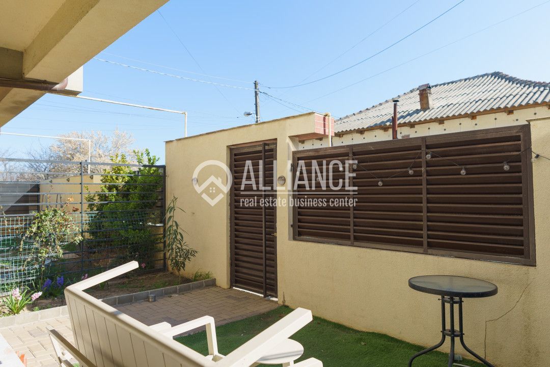 PALAZU MARE -  Vila Duplex cu 4 Camere, Panorama Superba si Curte Amenajata - Poză 20