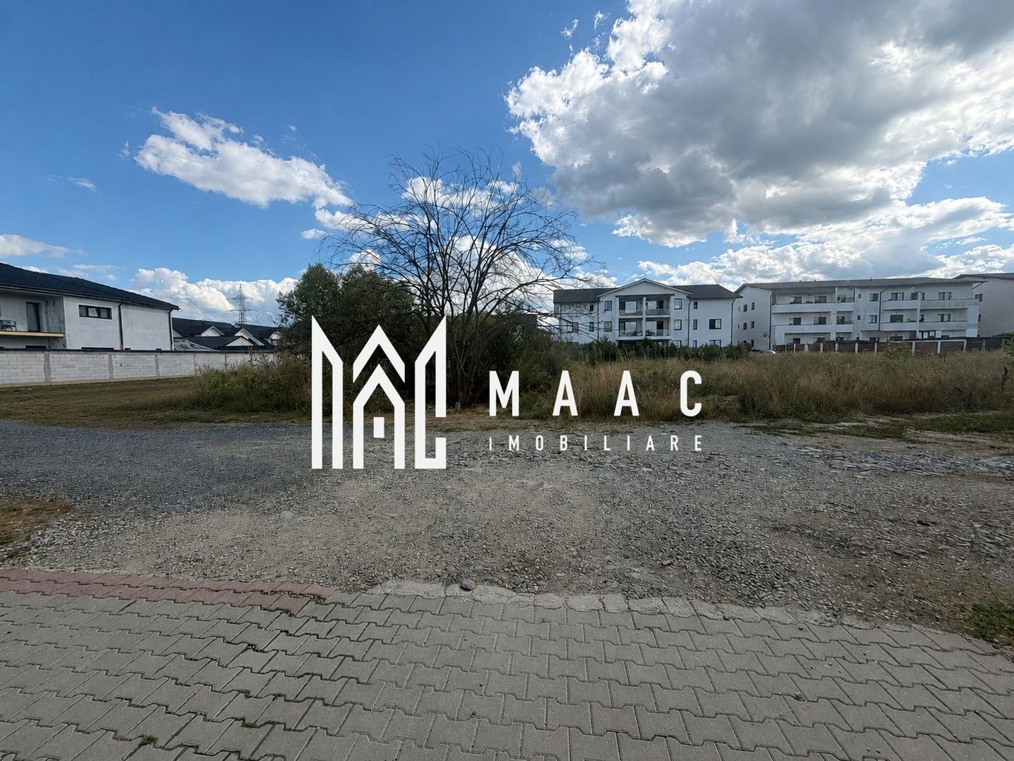 Teren intravilan de vânzare | Sibiu, Arhitecților | 2.557 mp | 50 m - Poză 1