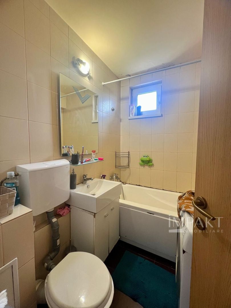 Apartament cu 3 camere in Grigorescu - Poză 5