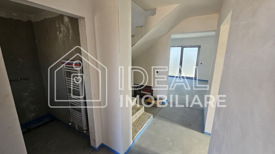 Casa Individuala Moderna cu 5 camere, si 350 mp de curte, in Sura Mica - Poză 7