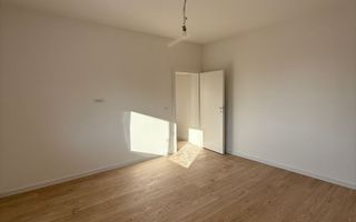 Bloc Nou. Gradina proprie de 103 mp si 2 locuri de parcare inscrise in CF. - Poză 7