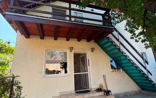 2 case dintre care una cu garaj in Baile 1 Mai - Poză 3