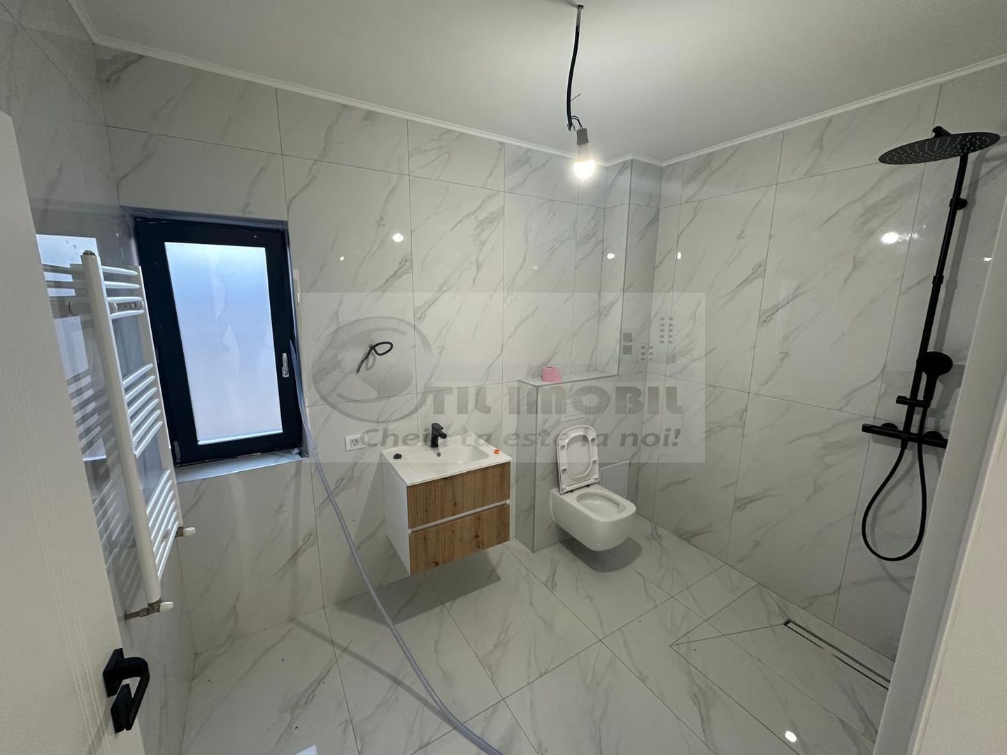 Duplex premium Vișani – 100 mp utili, curte 220 mp – 155.000 € - Poză 9