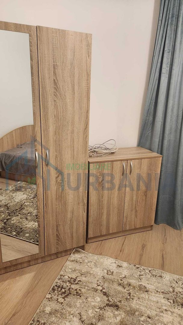 Inchiriez apartament 3 camare zona Canta-Pacurari- persoana fizica - Poză 4