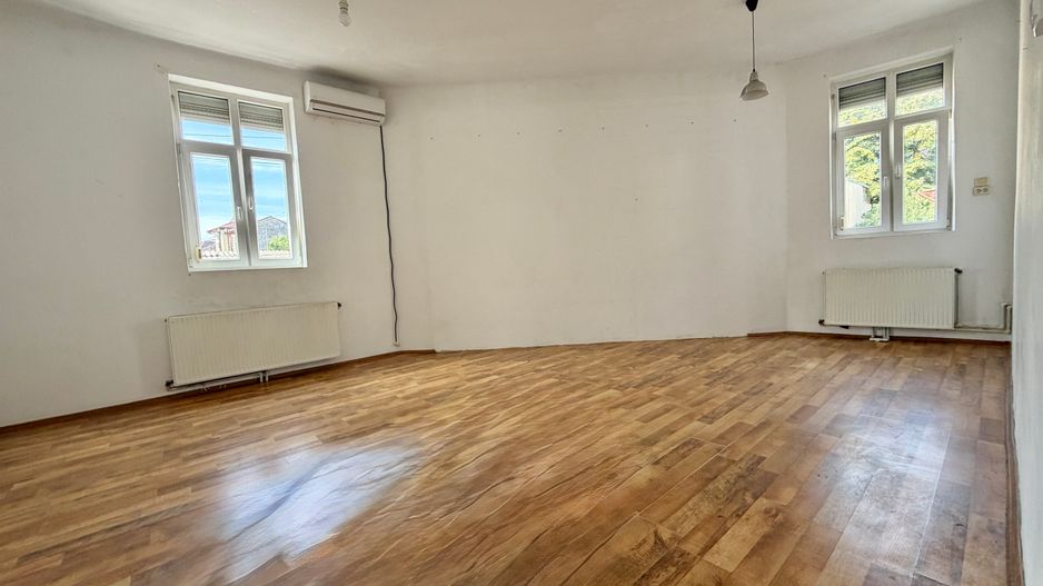 Parte de casă cu 3 camere, curte proprie și teren – Str. Ion Baiulescu - Poză 14