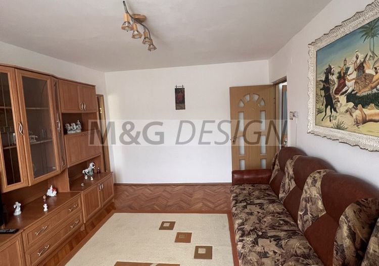 Apartament 2 camere Blascovici cu centrala - Poză 1